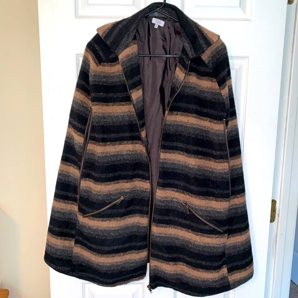 Tobi Black and Brown Armless Coat - Small